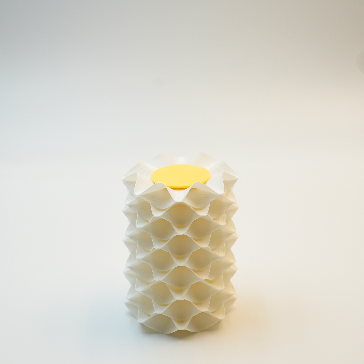 Oscilla | Lemon Yellow Core | Ivory White Shade