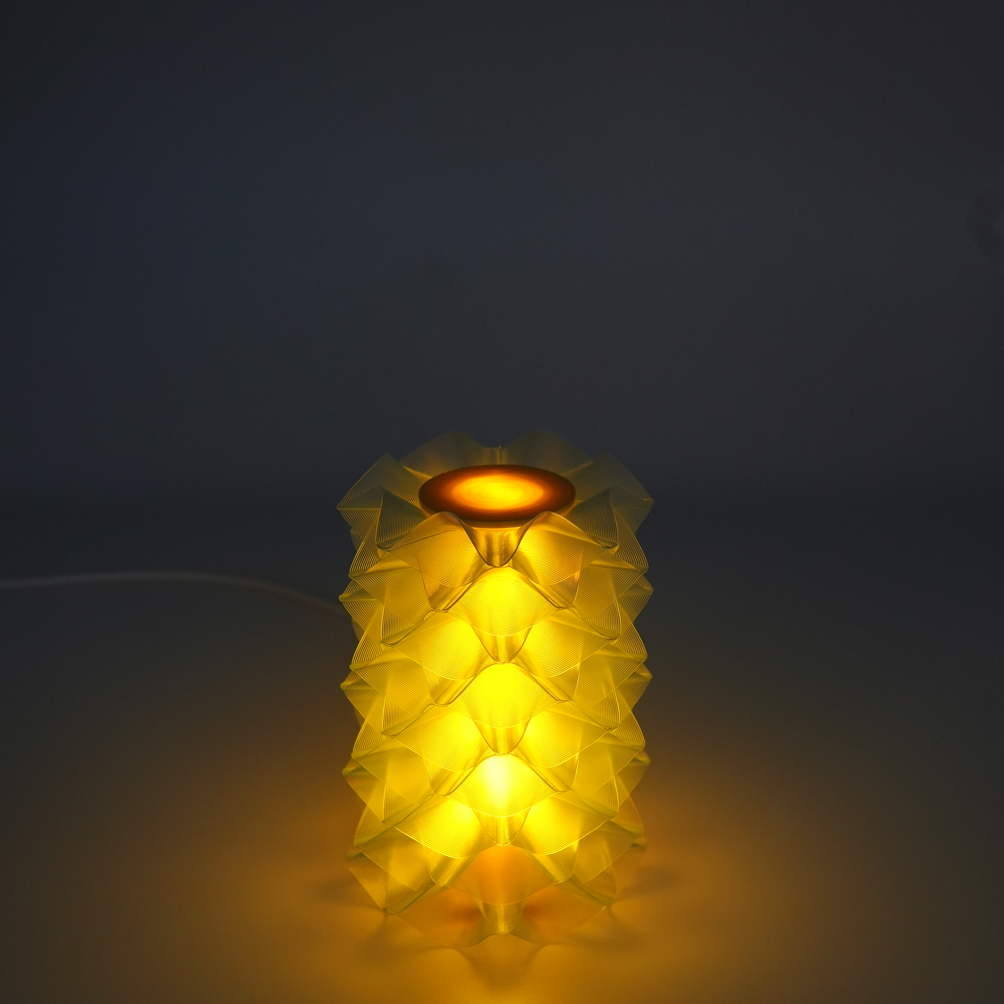Oscilla | Lemon Yellow Core | Ice Blue Shade