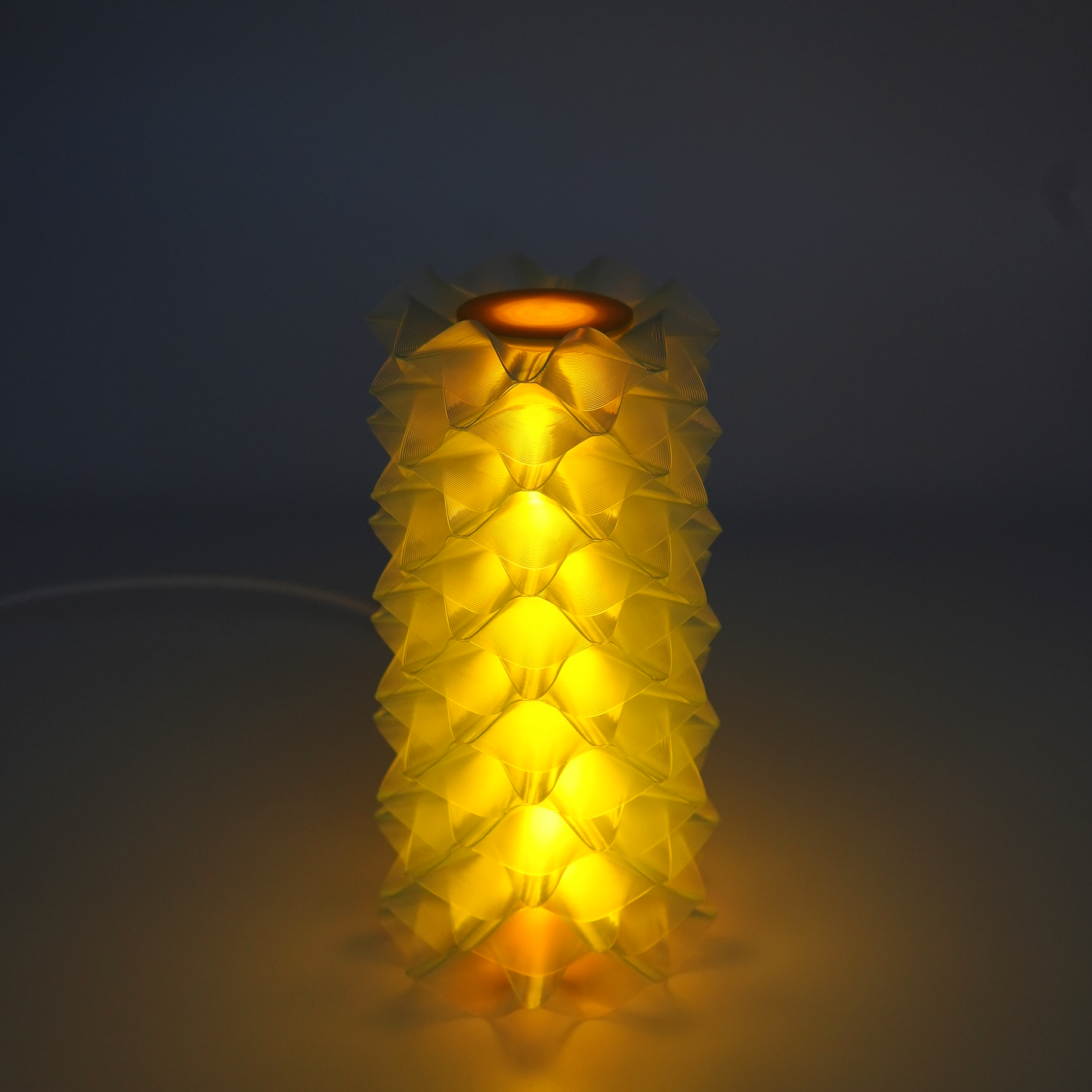 Oscilla | Lemon Yellow Core | Ice Blue Shade